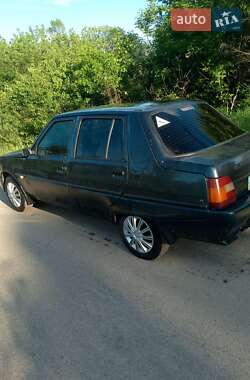 Лифтбек ЗАЗ 1103 Славута 2005 в 