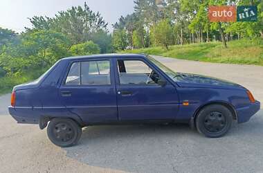 Лифтбек ЗАЗ 1103 Славута 2003 в 