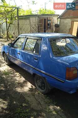 Лифтбек ЗАЗ 1103 Славута 2000 в 
