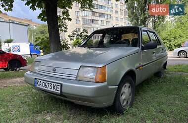 Ліфтбек ЗАЗ 1103 Славута 2004 в Києві