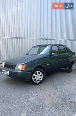 Лифтбек ЗАЗ 1103 Славута 2005 в Днепре