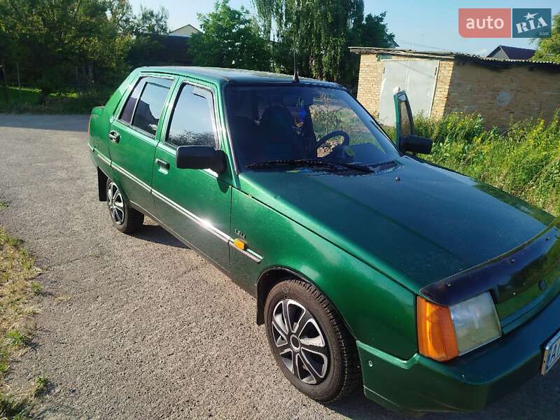 Лифтбек ЗАЗ 1103 Славута 2003 в Броварах фото 14 Лифтбек ЗАЗ 1103 Славута 2003 в Броварах
