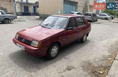 Лифтбек ЗАЗ 1103 Славута 2006 в Киеве