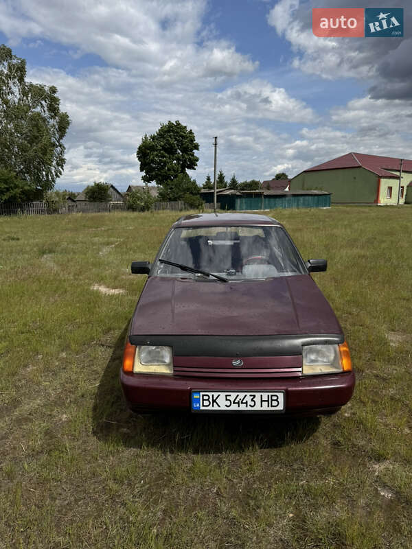 Лифтбек ЗАЗ 1103 Славута 2007 в 