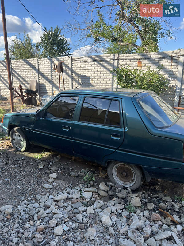 Ліфтбек ЗАЗ 1103 Славута 2001 в Лозуватці