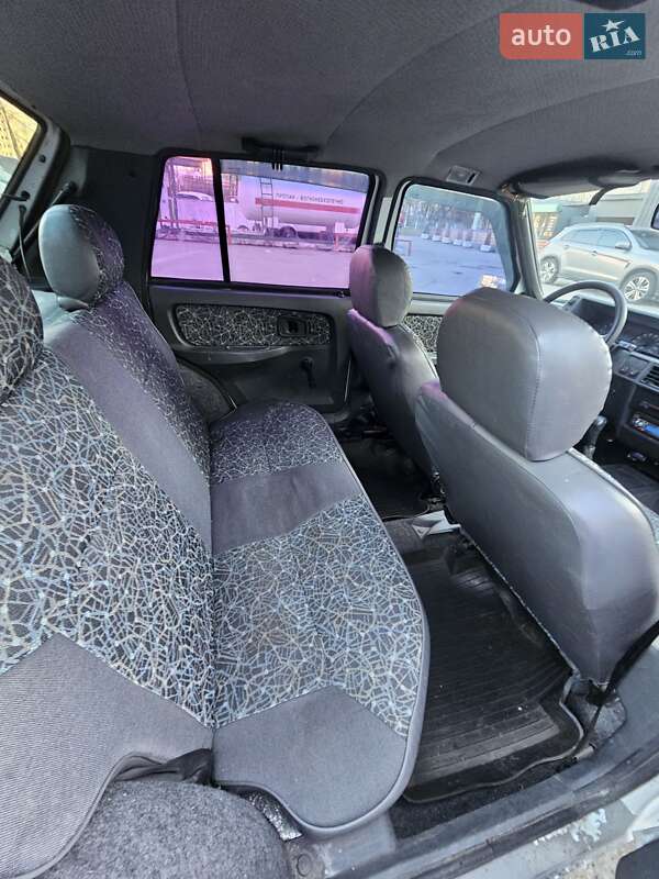 Лифтбек ЗАЗ 1103 Славута 2004 в Киеве