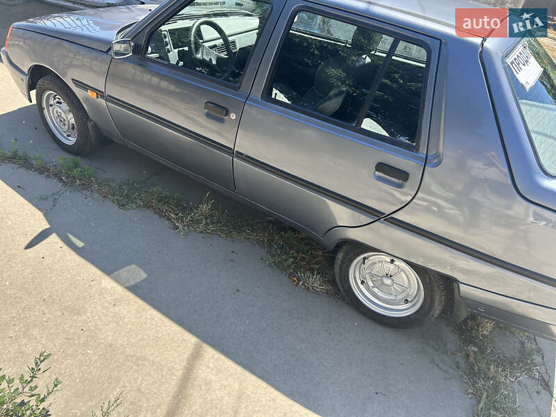 ЗАЗ 1103 Славута 2010