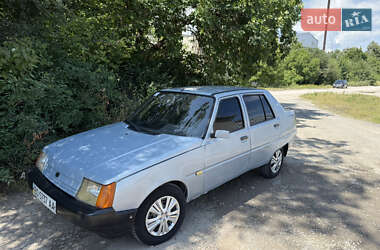 Лифтбек ЗАЗ 1103 Славута 2004 в Тернополе