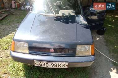 Лифтбек ЗАЗ 1103 Славута 2000 в 