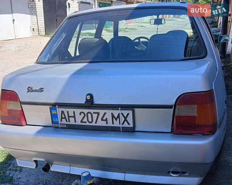 Ліфтбек ЗАЗ 1103 Славута 2003 в Дніпрі