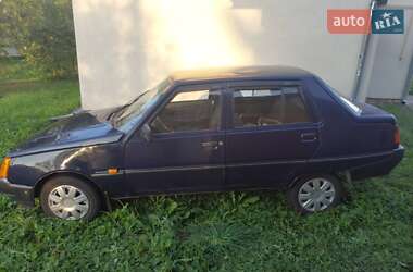 Лифтбек ЗАЗ 1103 Славута 2004 в 