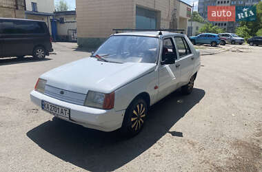 Лифтбек ЗАЗ 1103 Славута 2007 в Киеве