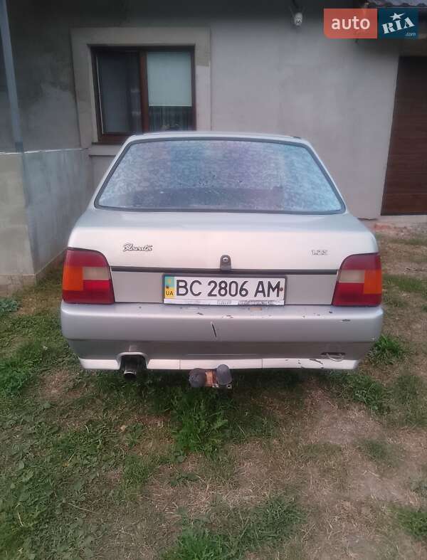 Лифтбек ЗАЗ 1103 Славута 2005 в Луцке