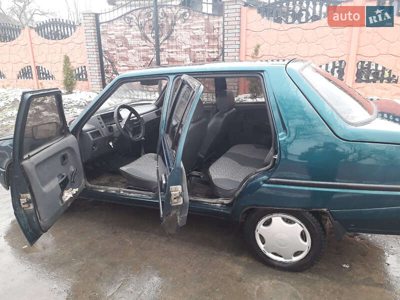 ЗАЗ 1103 Славута 2001