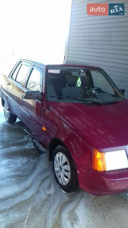 Ліфтбек ЗАЗ 1103 Славута 2004 в Кам'янському