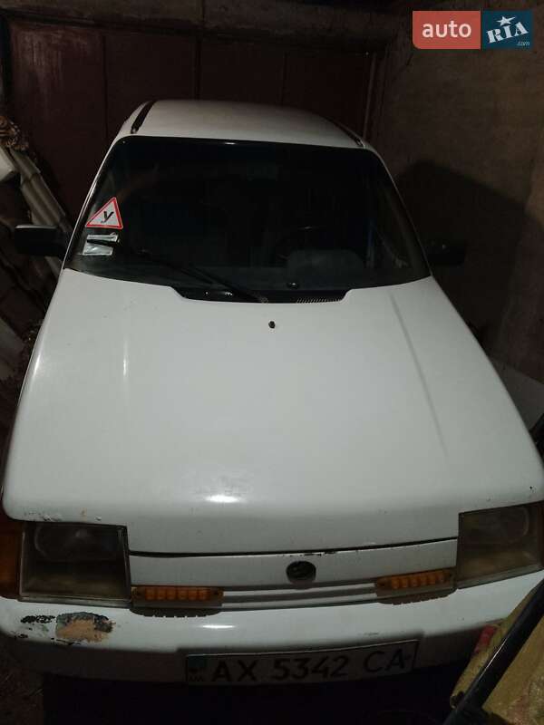 Ліфтбек ЗАЗ 1103 Славута 2003 в Люботині