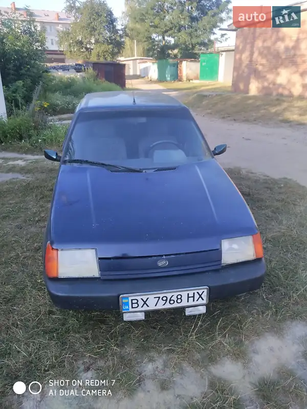 MILKت Автомобильный аккумулятор New Formula 77 Ач Ев (-/+) 720 EN