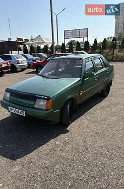 Лифтбек ЗАЗ 1103 Славута 2004 в 