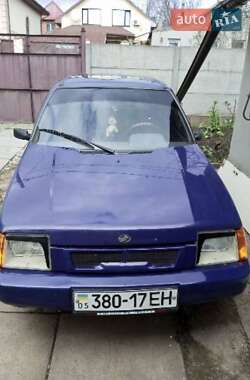 Лифтбек ЗАЗ 1103 Славута 2003 в Днепре