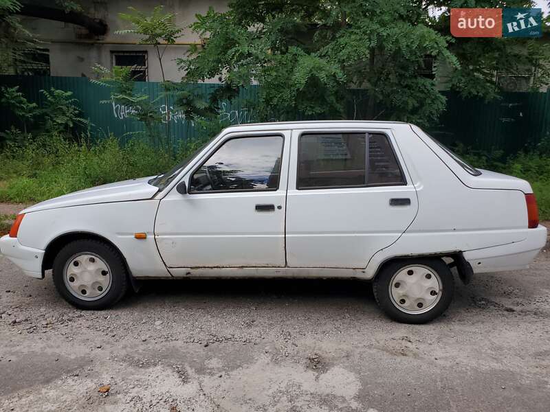 Ліфтбек ЗАЗ 1103 Славута 2008 в Києві