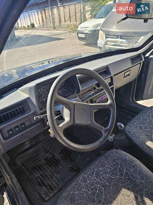 Лифтбек ЗАЗ 1103 Славута 2007 в Черновцах