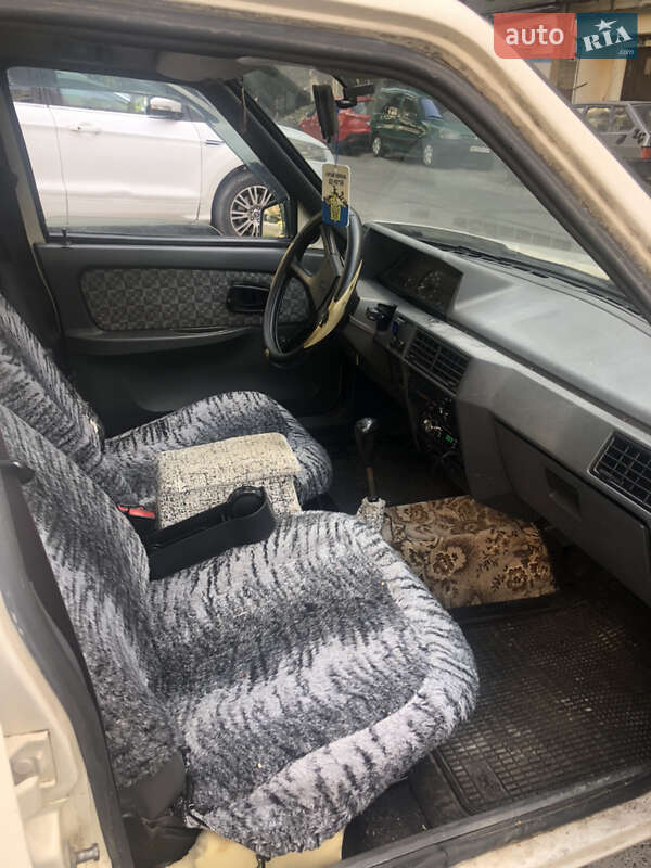 Ліфтбек ЗАЗ 1103 Славута 2003 в Львові фото 5 Ліфтбек ЗАЗ 1103 Славута 2003 в Львові