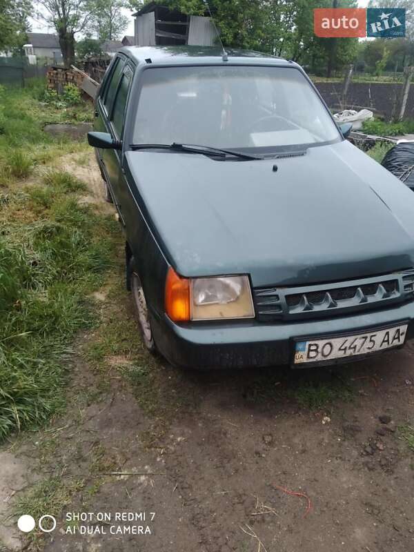 Лифтбек ЗАЗ 1103 Славута 2004 в Хмельницком