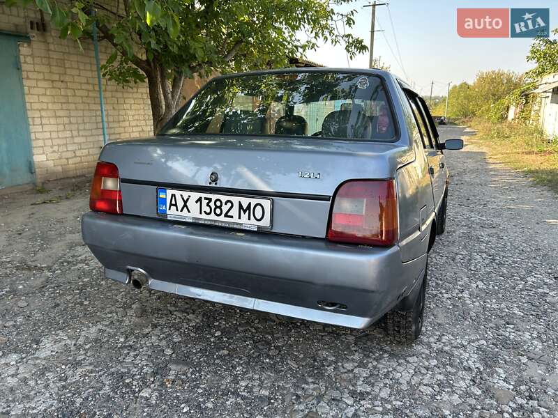 Лифтбек ЗАЗ 1103 Славута 2008 в Харькове фото 12 Лифтбек ЗАЗ 1103 Славута 2008 в Харькове