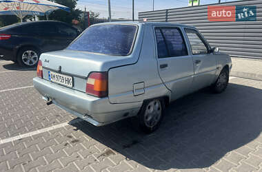 Лифтбек ЗАЗ 1103 Славута 2005 в Житомире