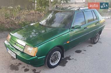 Лифтбек ЗАЗ 1103 Славута 2003 в Запорожье