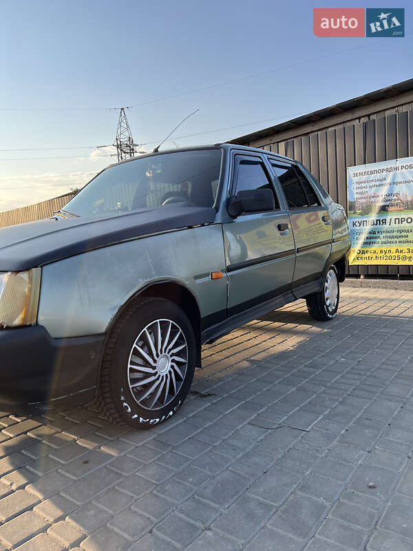 Ліфтбек ЗАЗ 1103 Славута 2004 в Одесі фото 4 Ліфтбек ЗАЗ 1103 Славута 2004 в Одесі