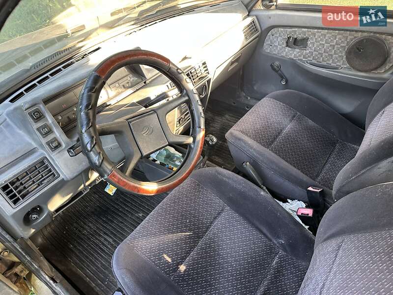 Лифтбек ЗАЗ 1103 Славута 2002 в Львове фото 18 Лифтбек ЗАЗ 1103 Славута 2002 в Львове