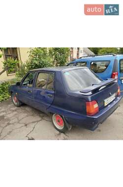 Лифтбек ЗАЗ 1103 Славута 2007 в 