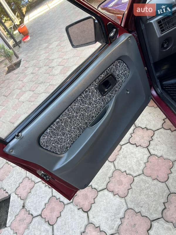 Лифтбек ЗАЗ 1103 Славута 2000 в Запорожье