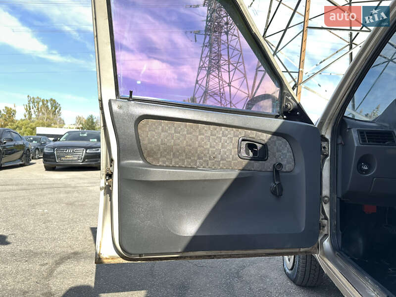 Лифтбек ЗАЗ 1103 Славута 2002 в Харькове фото 15 Лифтбек ЗАЗ 1103 Славута 2002 в Харькове