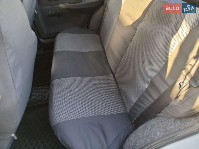 Лифтбек ЗАЗ 1103 Славута 2008 в Днепре фото 3 Лифтбек ЗАЗ 1103 Славута 2008 в Днепре