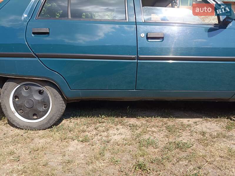 Лифтбек ЗАЗ 1103 Славута 2005 в Лубнах фото 7 Лифтбек ЗАЗ 1103 Славута 2005 в Лубнах