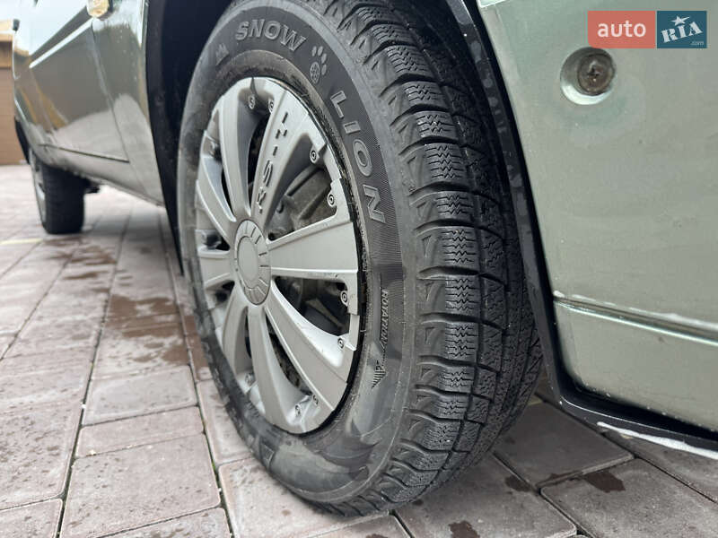 Лифтбек ЗАЗ 1103 Славута 2006 в Тернополе фото 11 Лифтбек ЗАЗ 1103 Славута 2006 в Тернополе