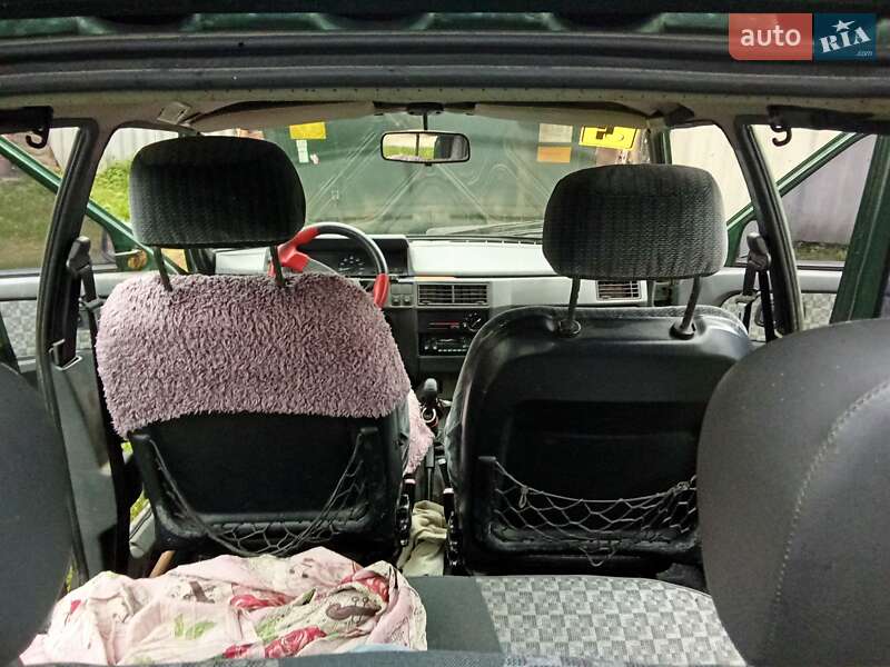 Лифтбек ЗАЗ 1103 Славута 2002 в Калиновке фото 14 Лифтбек ЗАЗ 1103 Славута 2002 в Калиновке