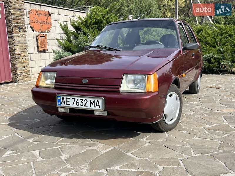 Ліфтбек ЗАЗ 1103 Славута 2000 в Кам'янському фото 4 Ліфтбек ЗАЗ 1103 Славута 2000 в Кам'янському