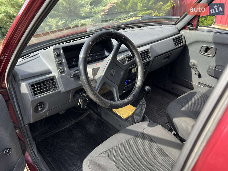 Ліфтбек ЗАЗ 1103 Славута 2000 в Кам'янському фото 21 Ліфтбек ЗАЗ 1103 Славута 2000 в Кам'янському