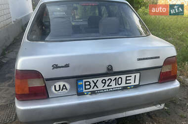 Лифтбек ЗАЗ 1103 Славута 2003 в 