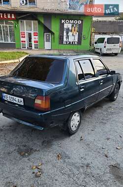 Лифтбек ЗАЗ 1103 Славута 2000 в 
