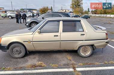 Лифтбек ЗАЗ 1103 Славута 2002 в 