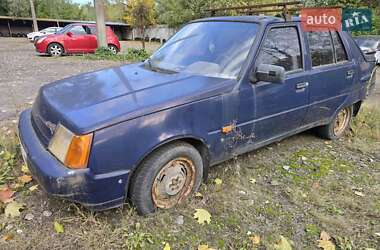 Лифтбек ЗАЗ 1103 Славута 2005 в Киеве