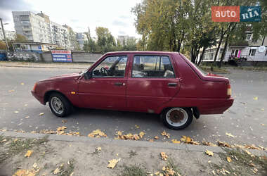 Лифтбек ЗАЗ 1103 Славута 2001 в 