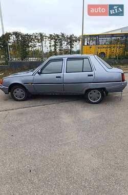 Лифтбек ЗАЗ 1103 Славута 2006 в 