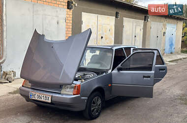 Лифтбек ЗАЗ 1103 Славута 2007 в 