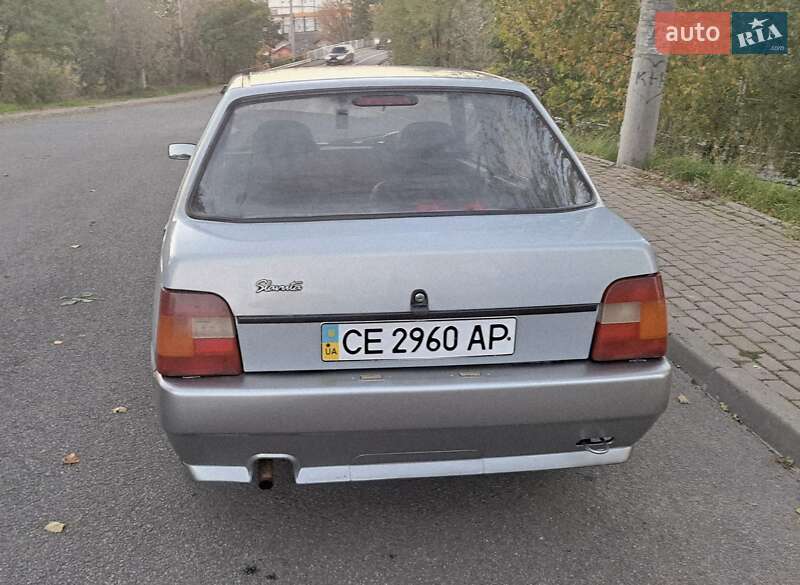 Лифтбек ЗАЗ 1103 Славута 2004 в Черновцах фото 2 Лифтбек ЗАЗ 1103 Славута 2004 в Черновцах