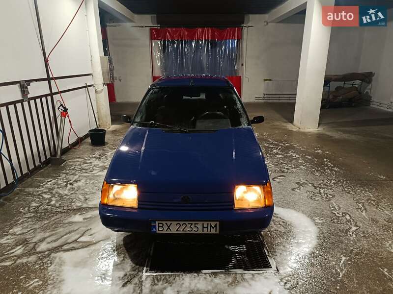 Ліфтбек ЗАЗ 1103 Славута 2003 в Славуті фото 15 Ліфтбек ЗАЗ 1103 Славута 2003 в Славуті